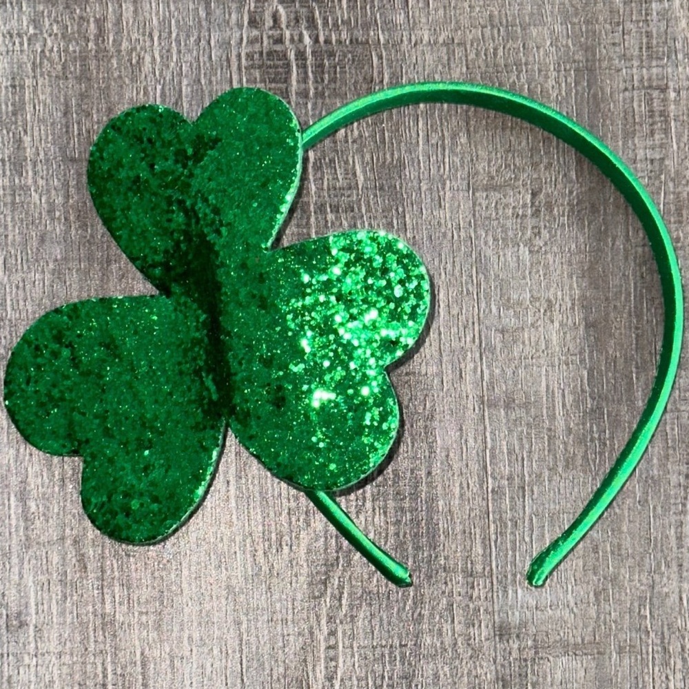 💞 New Green Glitter St. Patrick’s Day Shamrock Headband